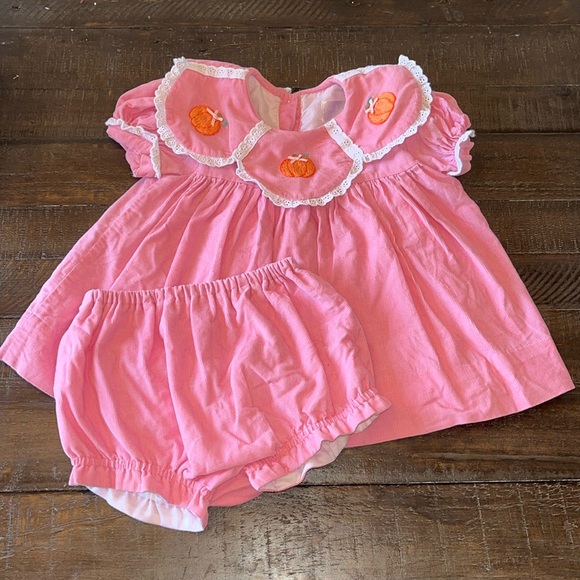 EUC Girls’ Cecil & Lou Pink Corduroy Pumpkin Set Sz 4T - Picture 1 of 7
